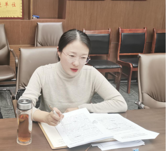 新聞稿：駐馬店市產(chǎn)業(yè)投資集團有限公司黨委召開(kāi)主題教育專(zhuān)題民主生活會(huì )0119539.png